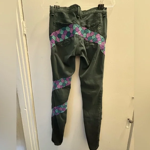 Rag & Bone Custom Snake Embroidered Skinny Jeans sz 27